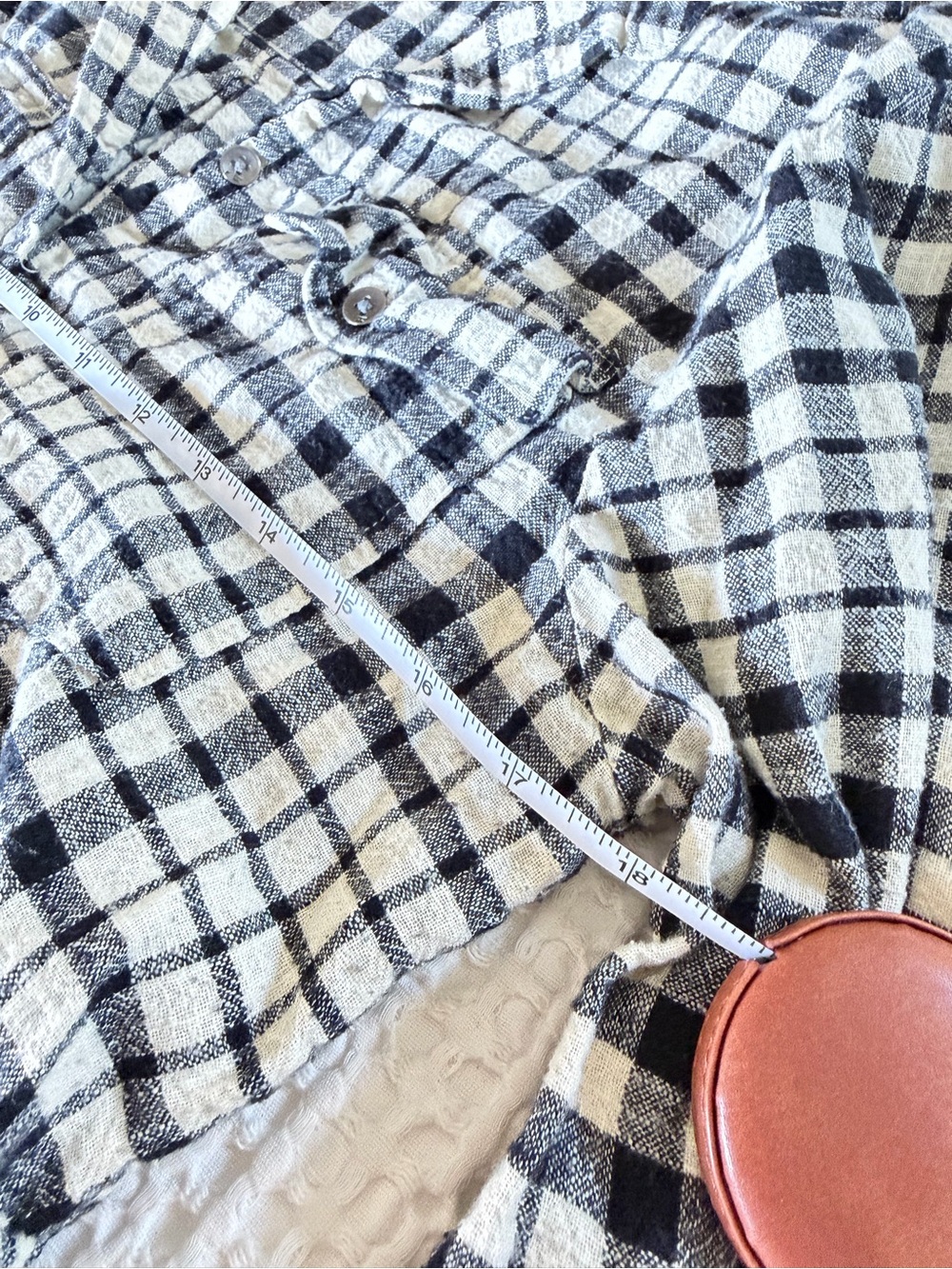Billabong Black Cream Plaid Button Up Gauzy Shirt Large - Picture 6 of 12